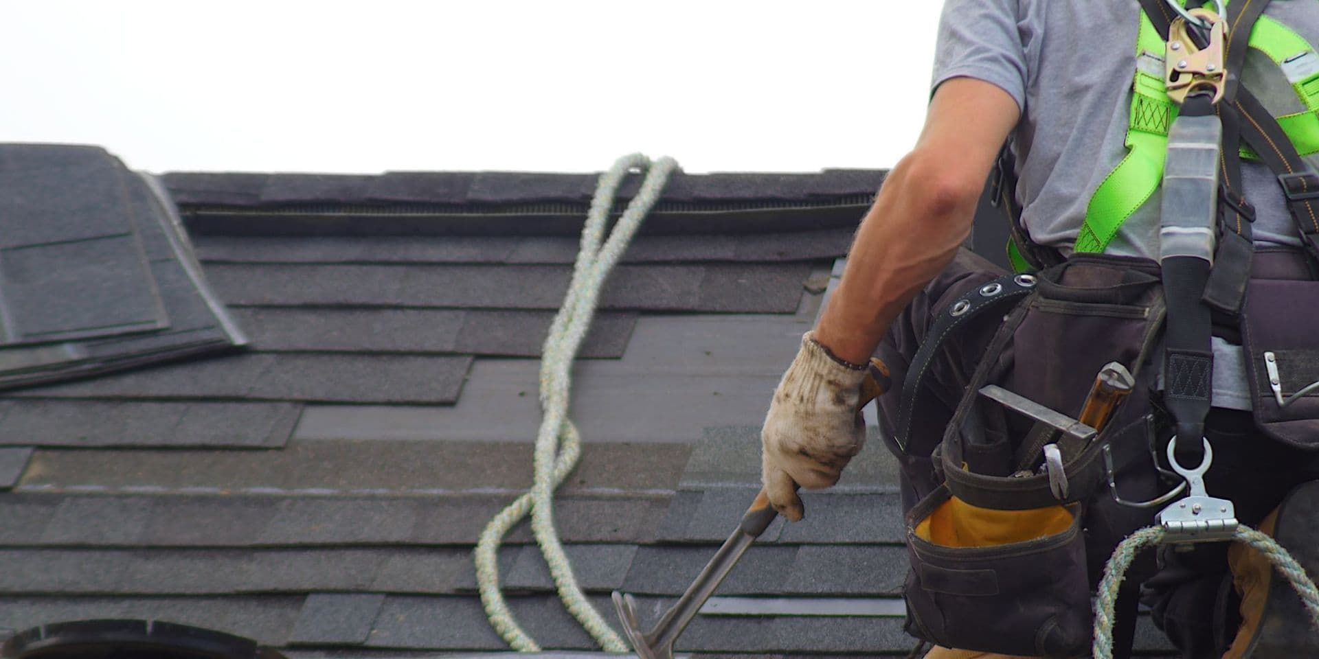 roof under repair